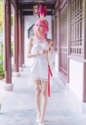 情事韩世雅